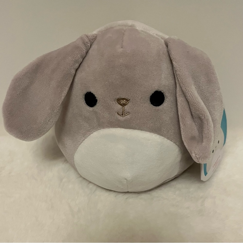 Squishmallow Valentina Gray Bunny Rabbit 🐇, Easter 🐰🐣, 5” New